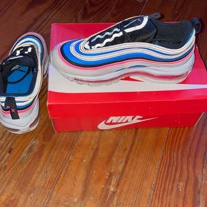 Nike Air Max 97